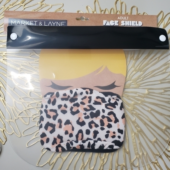 Cheetah Print Face Shield & Ma - Picture 3 of 10